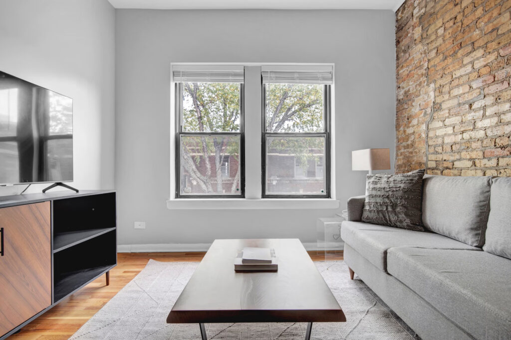 835 to 855 West Barry Chicago Il 14