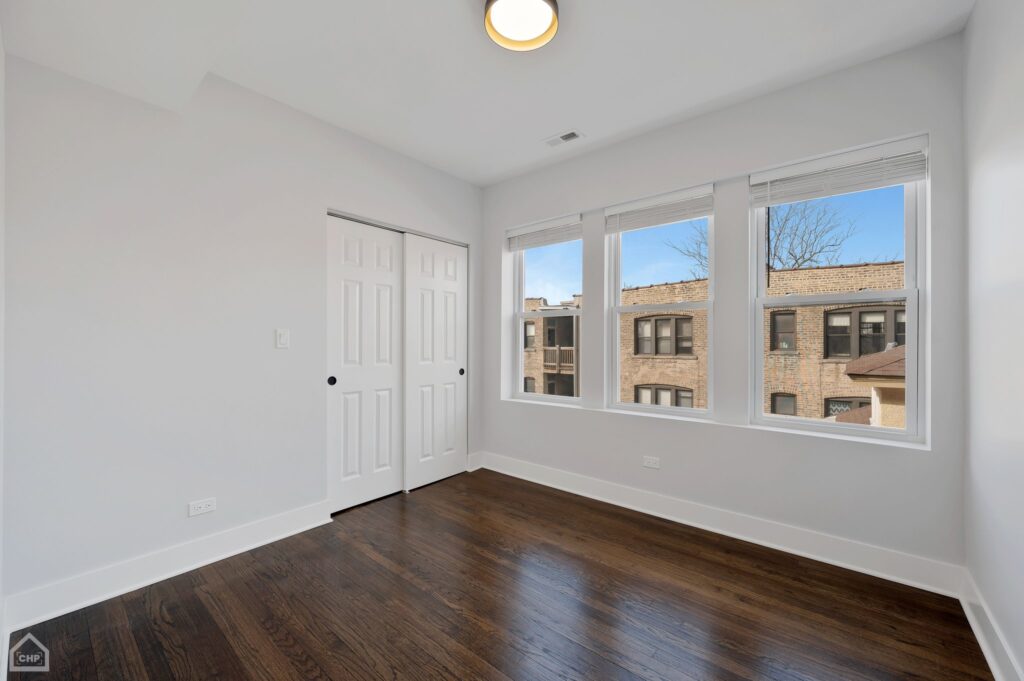 30-web-or-mls-2171 W Wilson Ave - Unit 3W_014