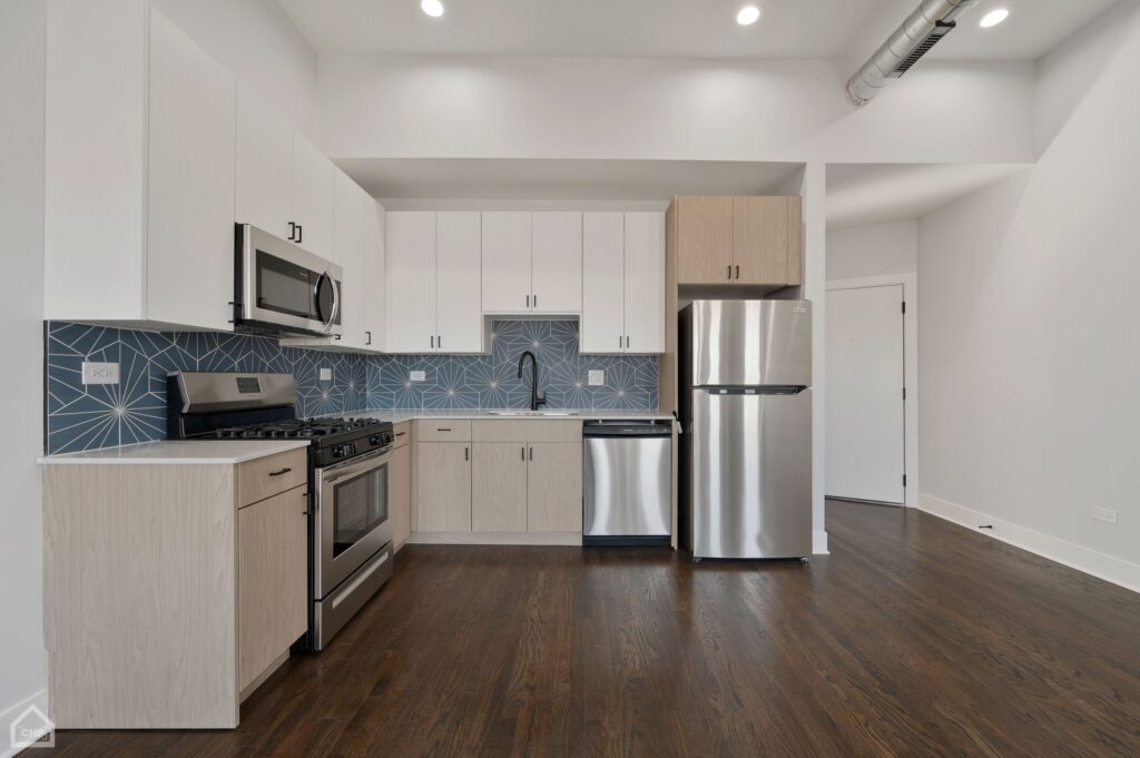 5-web-or-mls-2171 W Wilson Ave - Unit 3E_005