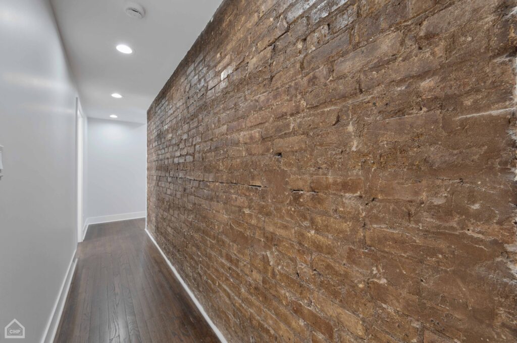 8-web-or-mls-2171 W Wilson Ave - Unit 3E_008